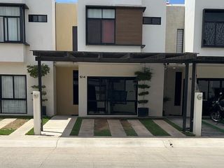 Casa en venta en Vilanova, Nuevo Vallarta, 3 rec + 2.5 baños, coto privado con alberca