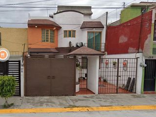 Remate Bancario Casa en Hacienda Real de Tultepec