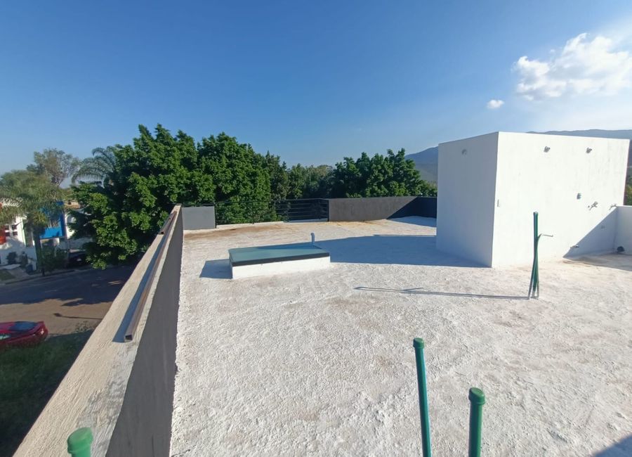 CASA EN VENTA CAMPO SUR TLAJOMULCO