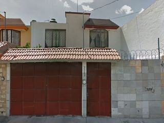 Casa en venta con gran plusvalía de remate dentro de Vía de Cobre, La Joya, Puebla de Zaragoza