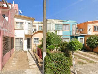 Casa en venta en  Yate, Puerto Esmeralda  ¡Compra esta propiedad mediante Cesión de Derechos e incrementa tu patrimonio! ¡Contáctame, te digo cómo hacerlo!