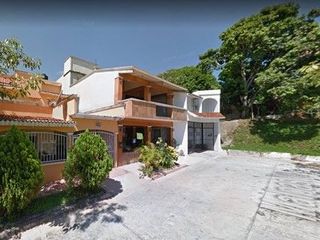 VENTA DE CASA EN COL. PARRILLA, VILLAHERMOSA, TABASCO