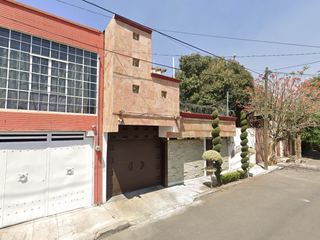 Casa en calle Contadores, El Sifón, Ciudad de México, CDMX, México