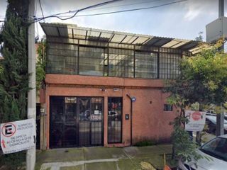Casa ubicada en Odontologia #20, Copilco Universidad, Remate Bancario