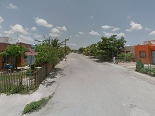 EA CASA EN VENTA DE RECUPERACION BANCARIA UBICADA EN PRIVADA BAHIA DE SALINAS, SOLIDARIDAD QUINTANA ROO