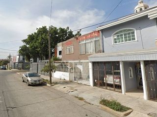 Gran Remate, Casa en Col. Tabachines, Zapopan, Jalisco.