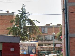 Departamento en Venta en Av. Centenario
