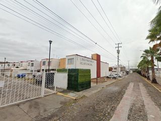 Bonita casa en venta en Col. Satélite, Querétaro, Querétaro., ¡Excelente precio!