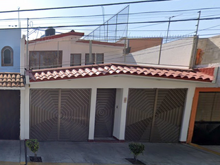Casa A La Venta En Excelente Zona de Nezahualcóyotl EDOMEX