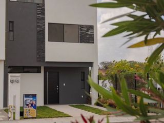 Casa en venta en Cumbres Residencial