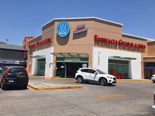 GRAN OPORTUNIDA LOCAL EN RENTA JARDIN REAL SOBRE AV. STA. MARGARITA A LINEA DE CALLE