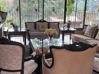 SE VENDE PRECIOSA CASA EN LA COL. LA HERRADURA, MUY ASOLEADA Y PRECIOSAS VISTAS NEGOCIABLE  VISTA, PLAZA FRESCO LA HERRADURA ESPACIOS MUY  AMPLIOS