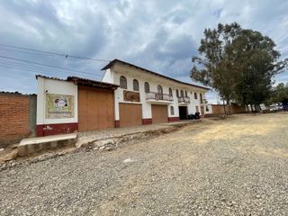 Oportunidad De Inversión / Casa Con Dos Terrenos En Venta, Tapalpa Jalisco