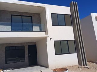 CASA EN VENTA GEMA RESIDENCIAL