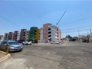 Departamento 2do nivel en Belisario Domínguez (Cerca de Telmex de la 25). (Zona: Blvd. Atlixco).