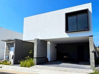Casa en venta Fracc. Lomas de la Rioja, Riviera Veracruzana