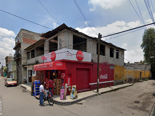 Casa en venta en Xochimilco muy cerca de periférico sur MUY AMPLIA
