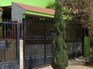 Venta de casa de dos niveles en Tepatitlán De Morelos