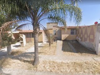 VENTA DE CASA EN JARDINES DE SAN SEBASTIAN TLAJOMULCO DE ZUÑIGA JALISCO