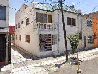 Se vende casa con balcón en Azcapotzalco. Ciudad de México