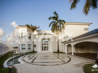 Residencia en Lagos del Sol en Cancún