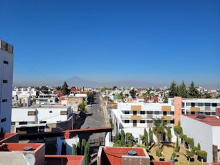 Excelente vista de departamente en zona de Xilotzingo