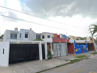 -Casa en Remate Bancario-Calle 81, Diamante Paseos de Opichén, Mérida, Yucatán
