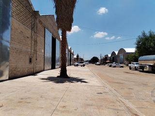 BODEGA EN RENTA ARANDAS 600M2
