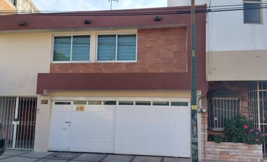 CASA en VENTA cerca de CU, EN LOS PILARES, PUEBLA