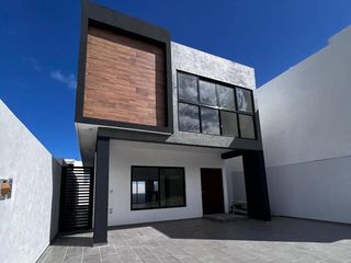 Casa en venta en Veracruz, Fracc. Lomas del Dorado, Boca del Río, Veracruz.