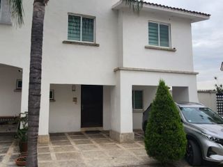 RENTO CASA FRACC. LA MARINA $16,500.00 INC. MTTO. DISPONIBLE