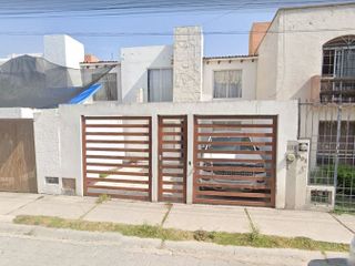 MAGNIFICA CASA EN VENTA EN LA JOYA QUERETARO,,  REMATE BANCARIO