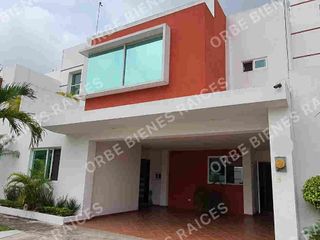 Casa en venta, fraccionamiento Casa Blanca II; Villahermosa, Tabasco.