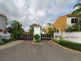 Hermosa y amplia casa en remate en el Fraccionamiento Quinta Americana, Culiacán, Sinaloa!