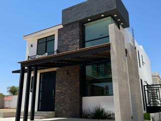 Increíble casa en venta al norte de la ciudad de Aguascalientes