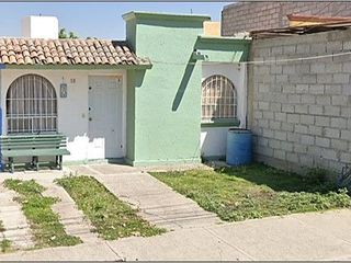 OPORTUNIDAD - CASA EN VENTA - BALVANERA, QUERETARO