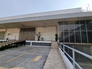 Oficina en Azcapotzalco, Av de las Granjas, 170 Mtrs