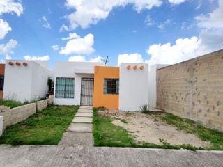 Casa en renta en Fraccionamiento Los Héroes al Norte de Mérida Yucatán de 2 recamaras