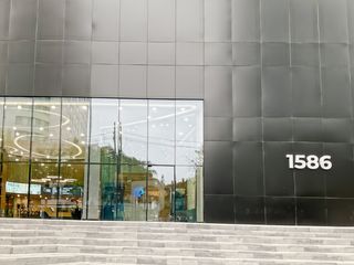 Spaces Americas 1586
