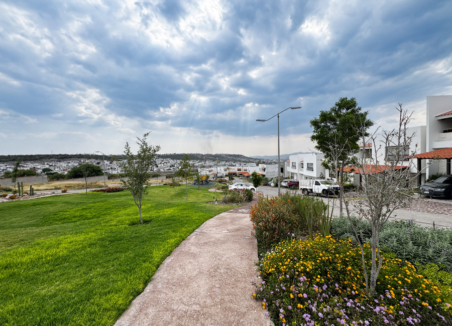 Lotes Residenciales en venta - Meteoro Altozano | ECO DG
