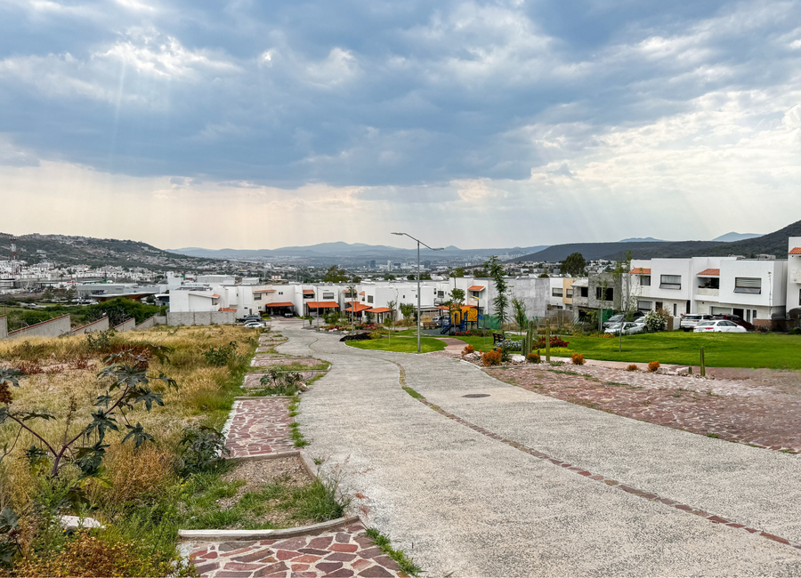 Lotes Residenciales en venta - Meteoro Altozano | ECO DG