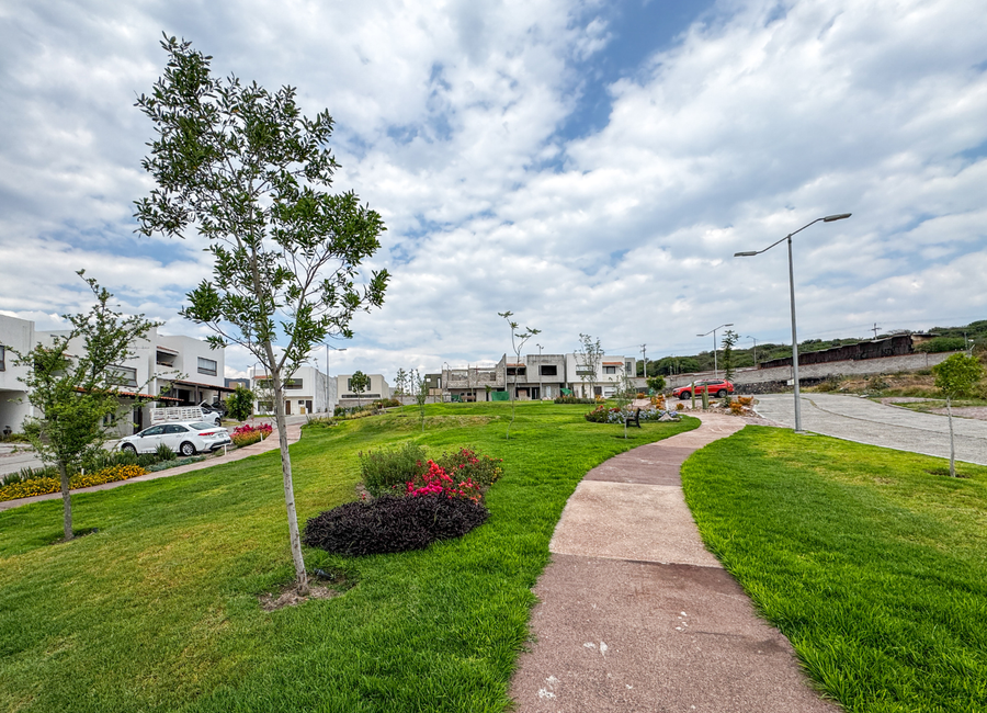 Lotes Residenciales en venta - Meteoro Altozano | ECO DG